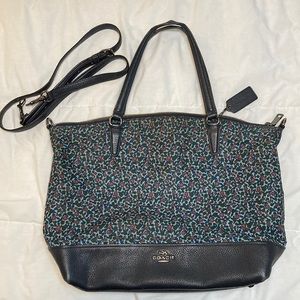 Medium Coach Satchel (C1747-F59433), Ranch Floral print in nylon/leather.